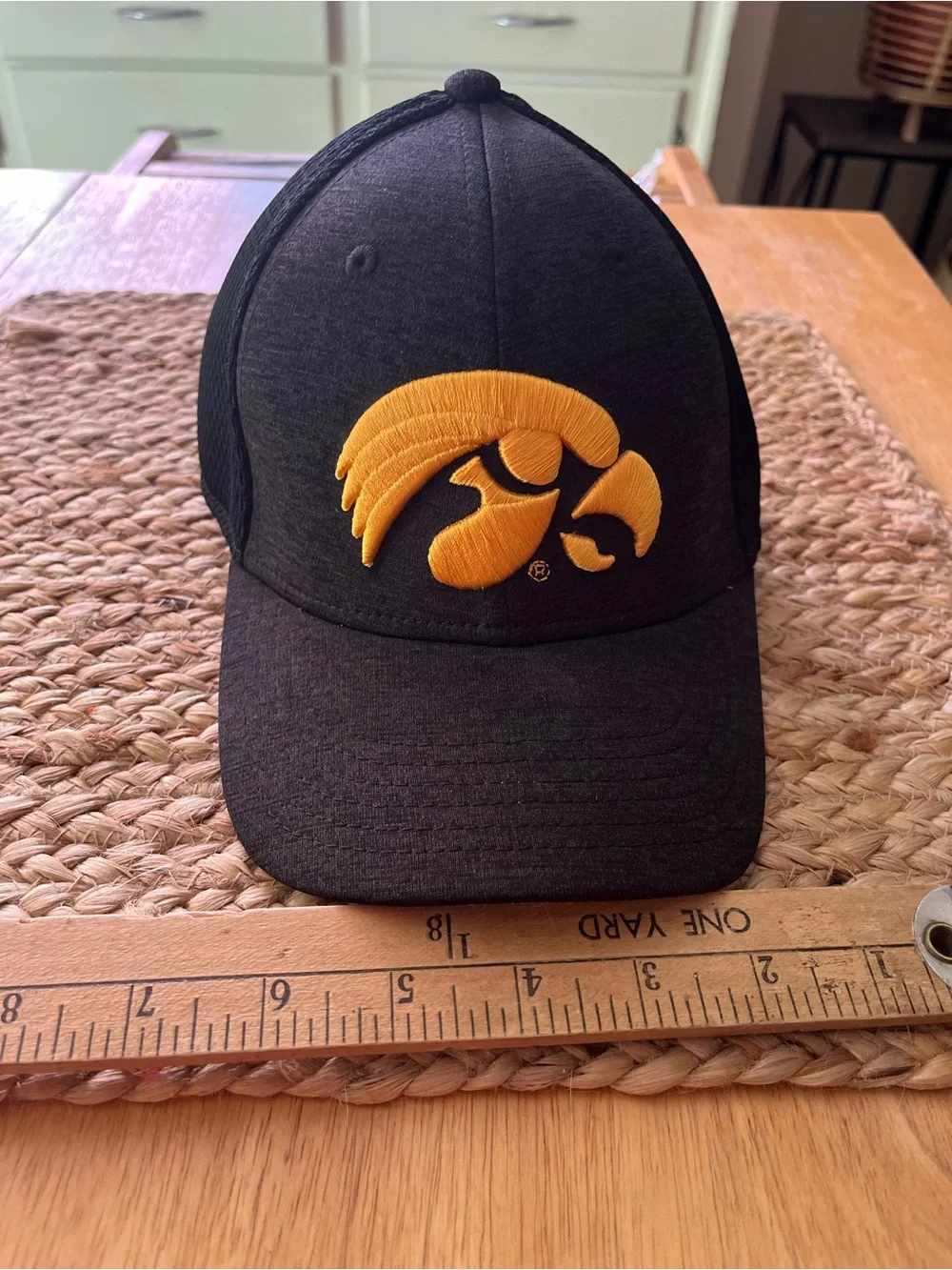 New Era Kids' Black Cap with Yellow Hawkeye Logo
